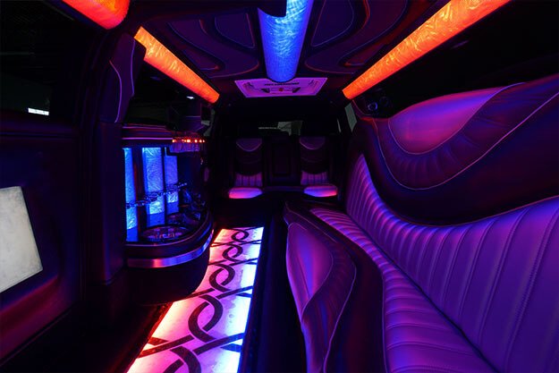  luxury limousine